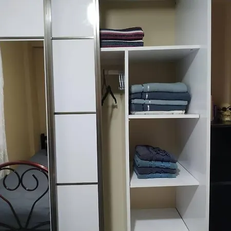 Havaalanina 7 Km Lara Plajlarina 3 Km Bahceli Ev * Antalya